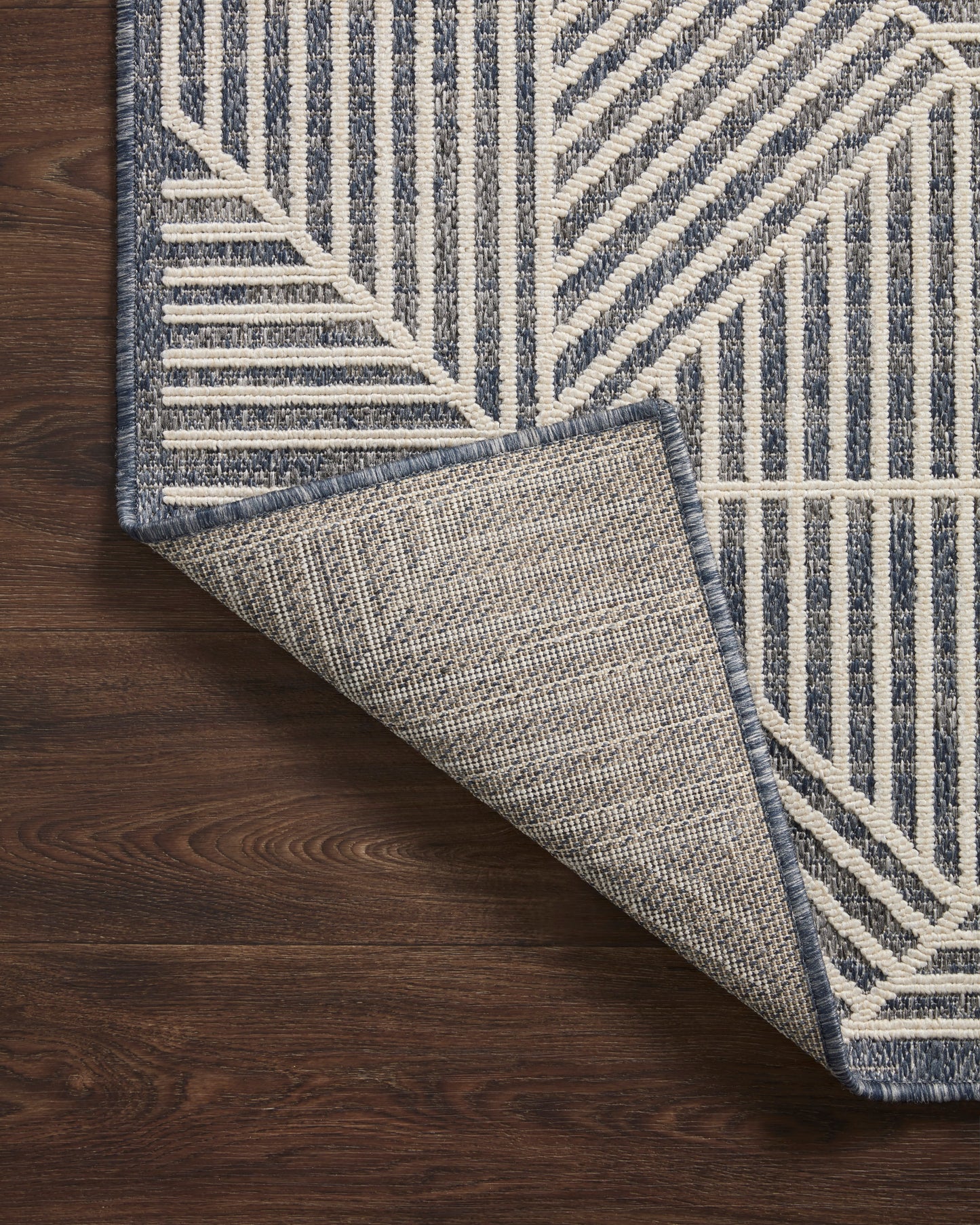 Colombus Rug in 03 Denim/Ivory