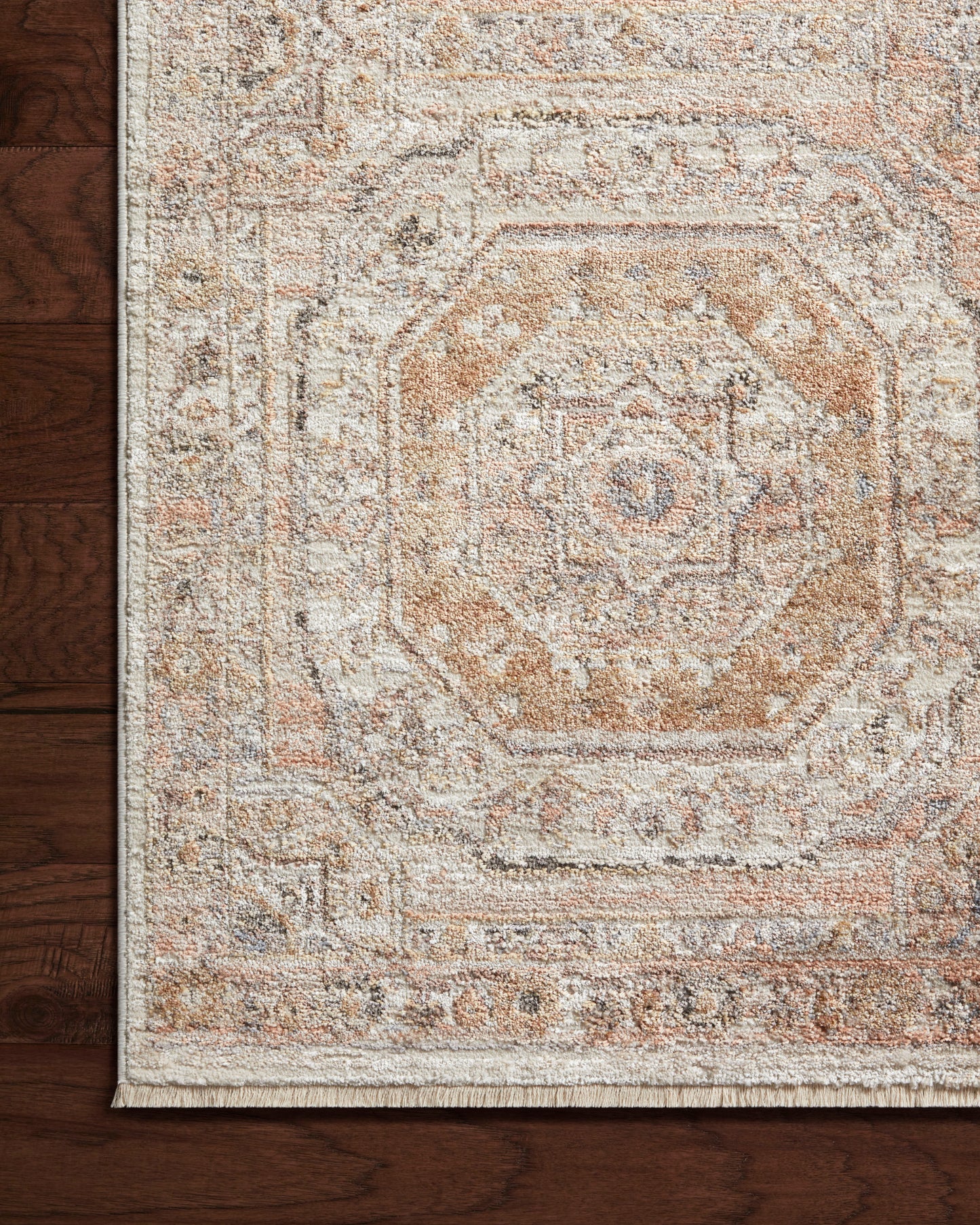 Serena Rug in Apricot/Multi