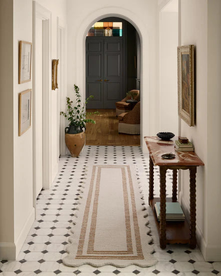 Sloan Rug in Ivory/Rust