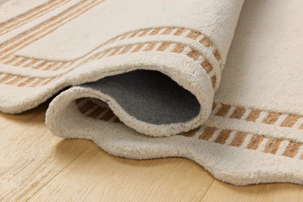 Sloan Rug in Ivory/Rust