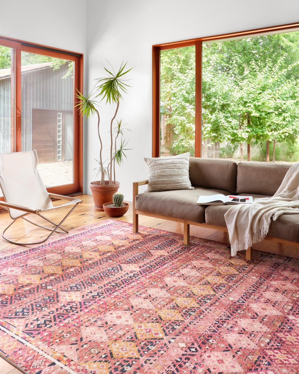 Annette Rug in Magenta/Multi