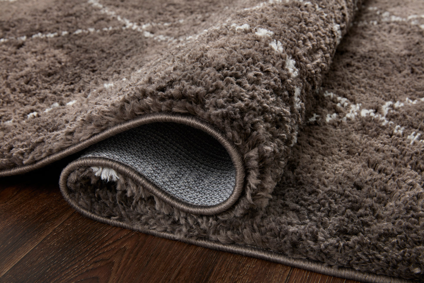 Plume Shag Rug in Bark/Grey
