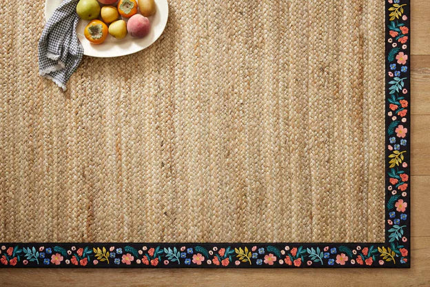 Costa Rug in Wildwood Natural/Black