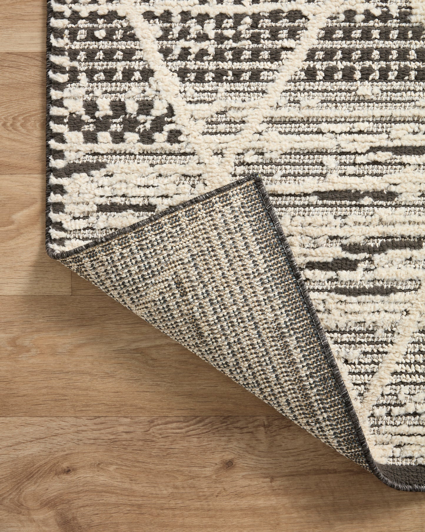 Ines Rug in 03 Charcoal/Ivory