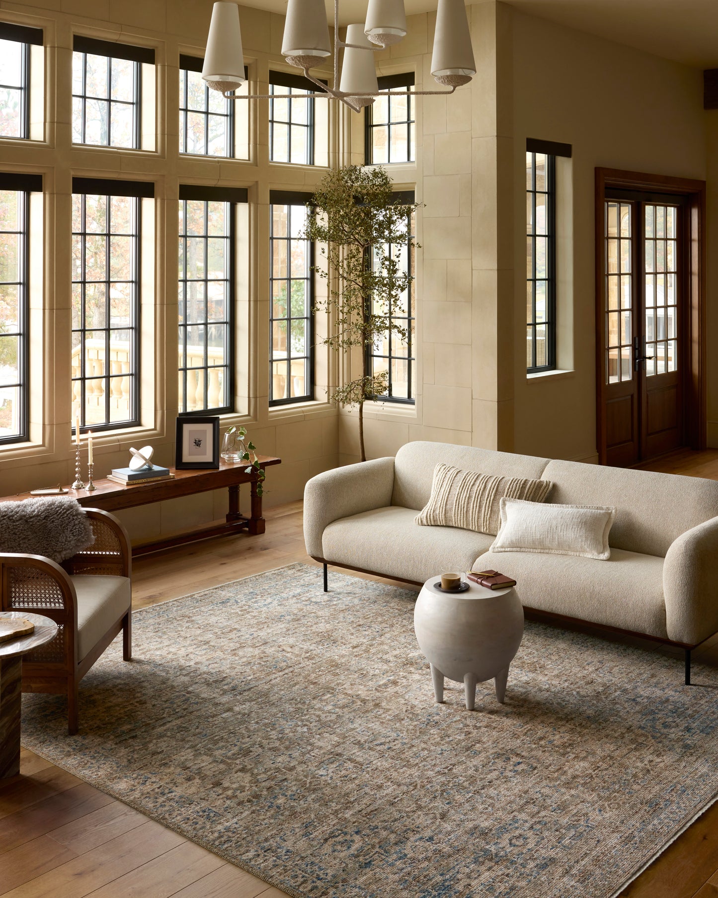 Heirloom Rug in Spa/Earth