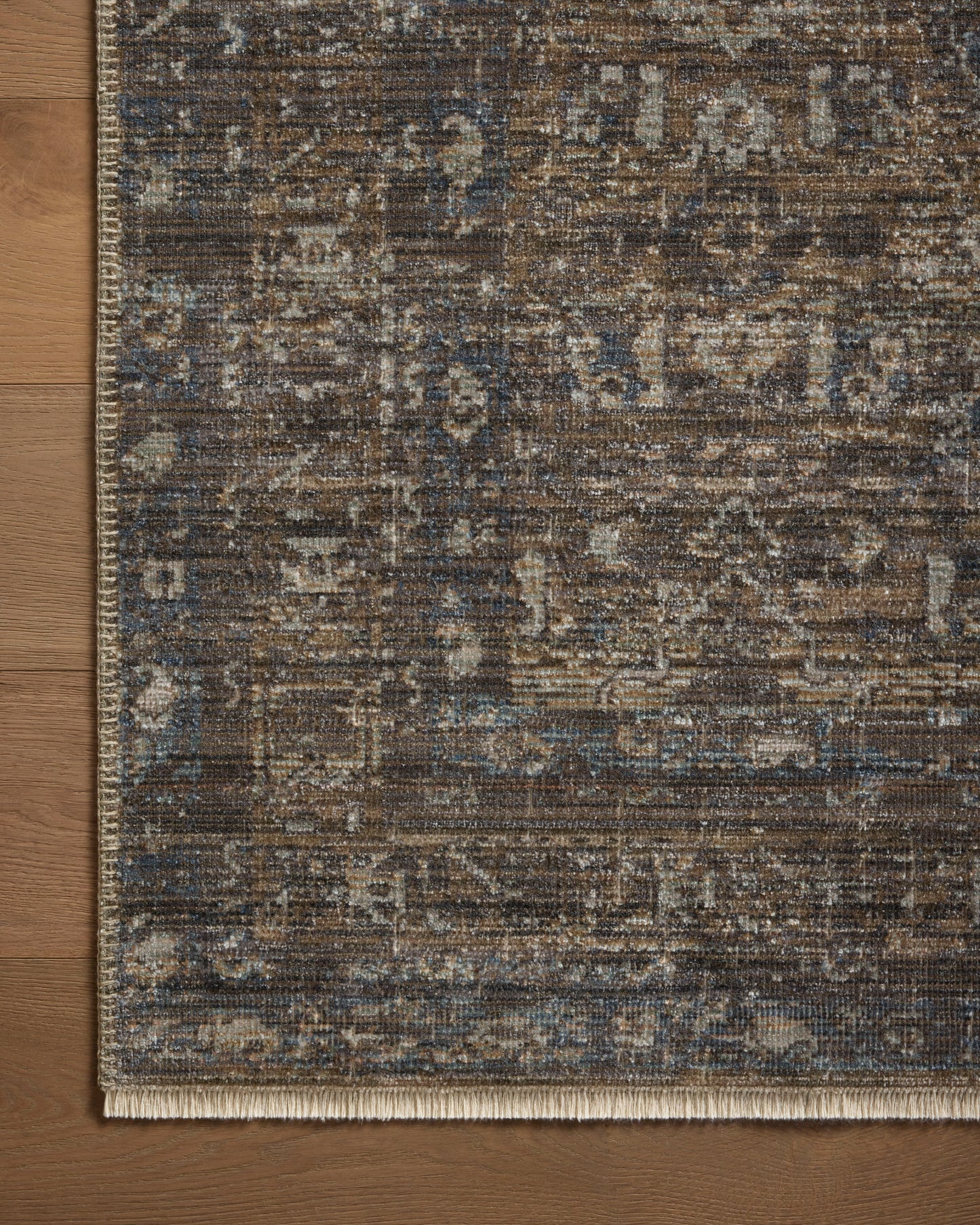 Heirloom Rug in Lagoon/Tobacco