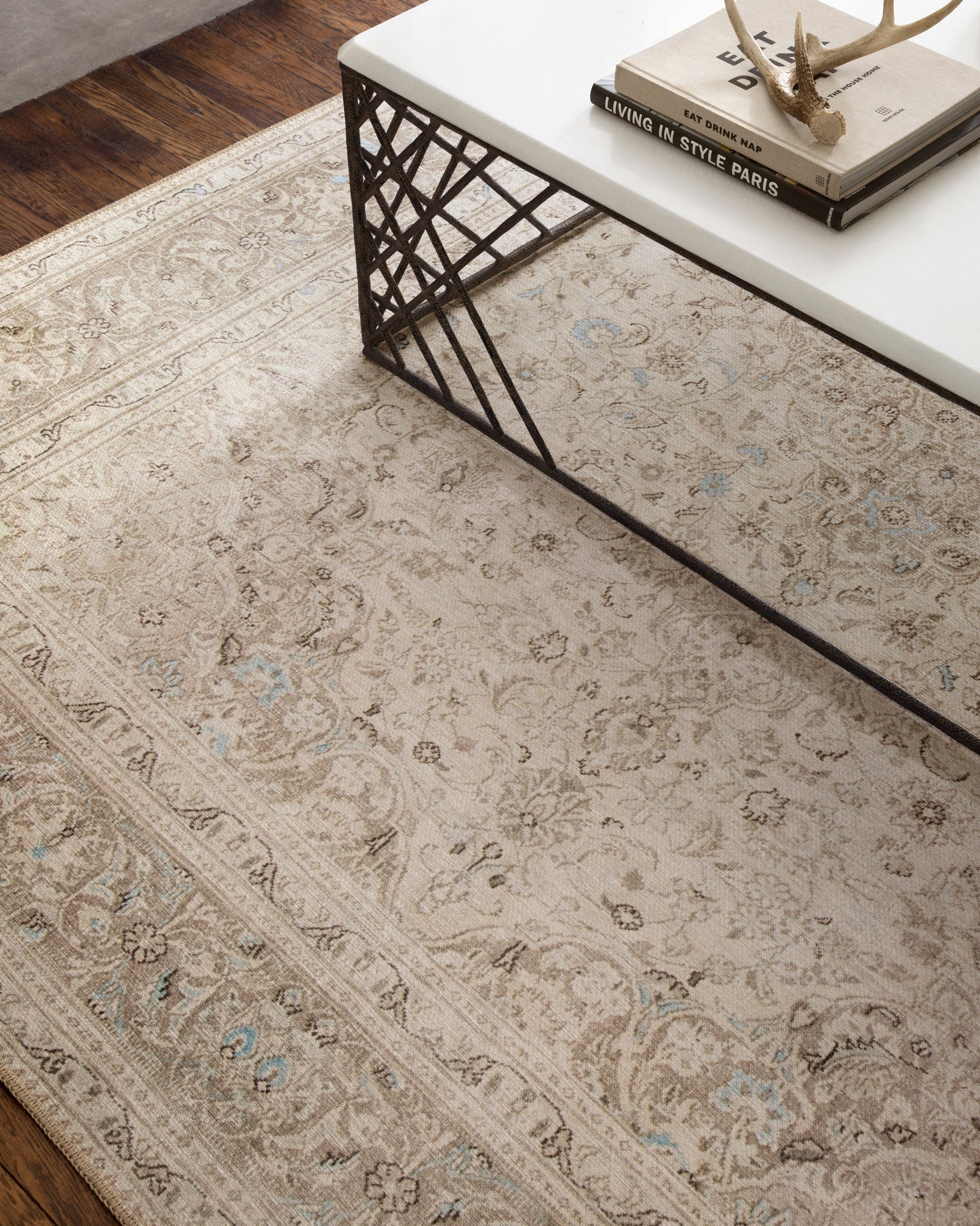 Eleanor Rug in Sand/Taupe