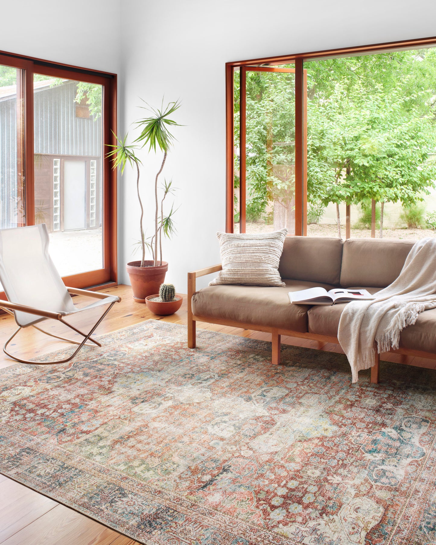 Eleanor Rug in Brick/Multi