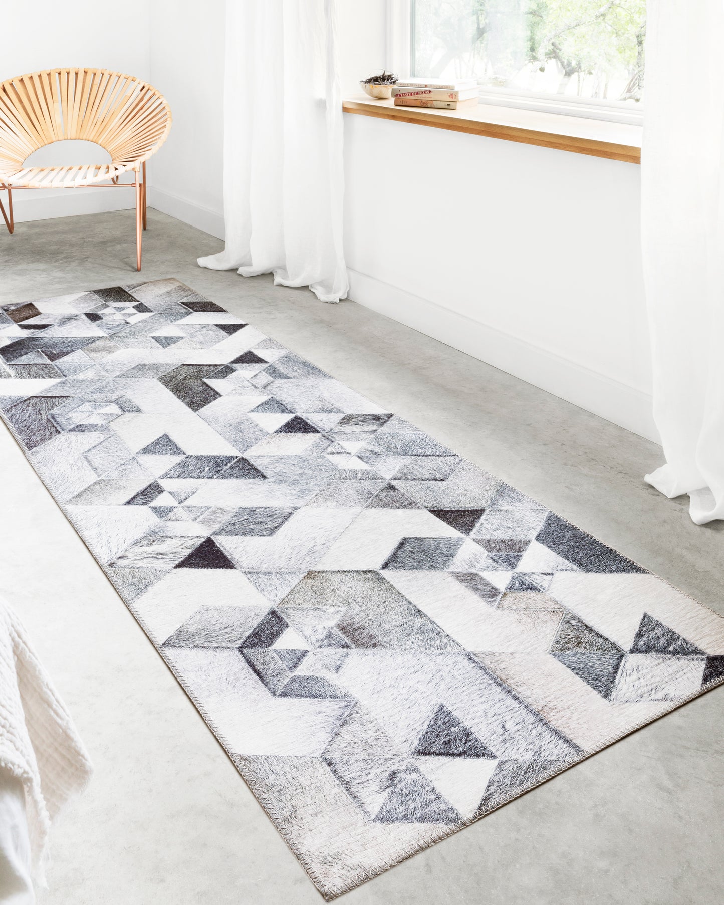 Maddox Rug in Grey/Ivory