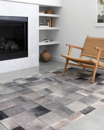 Maddox Rug in Charcoal/Grey