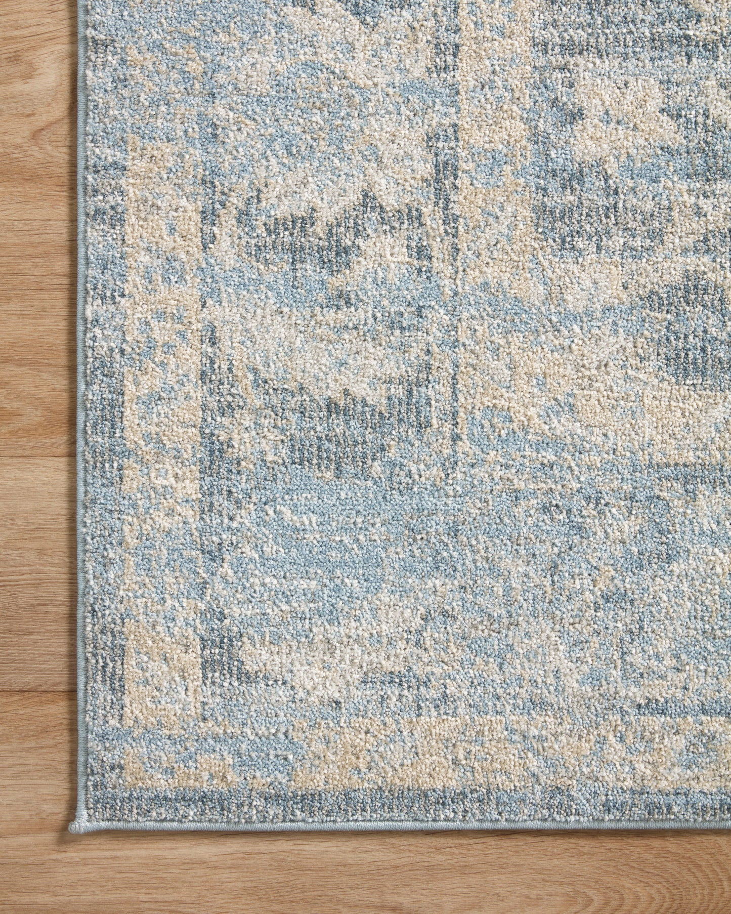 Ivy Rug in Sky/Beige