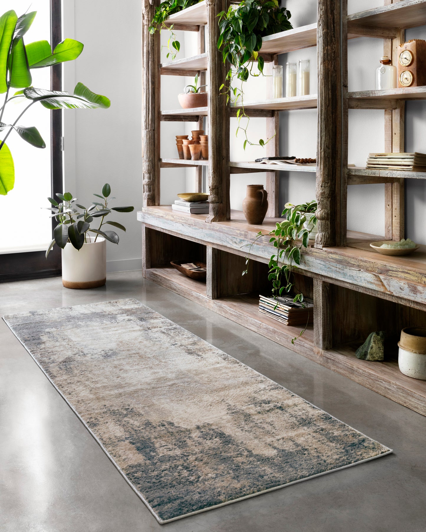 Sadie Rug in Ivory/Mist