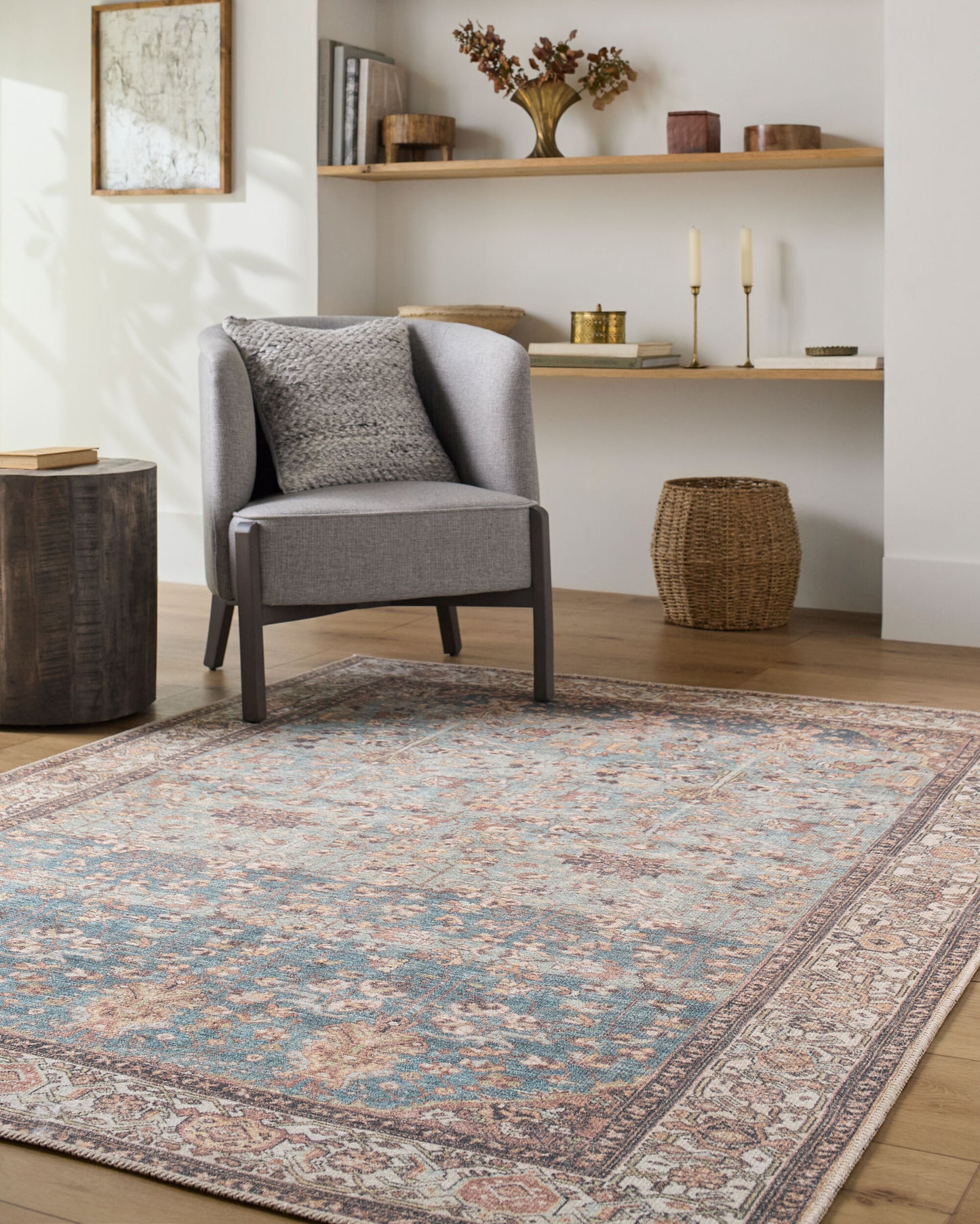 Lana Rug in Vintage Aqua