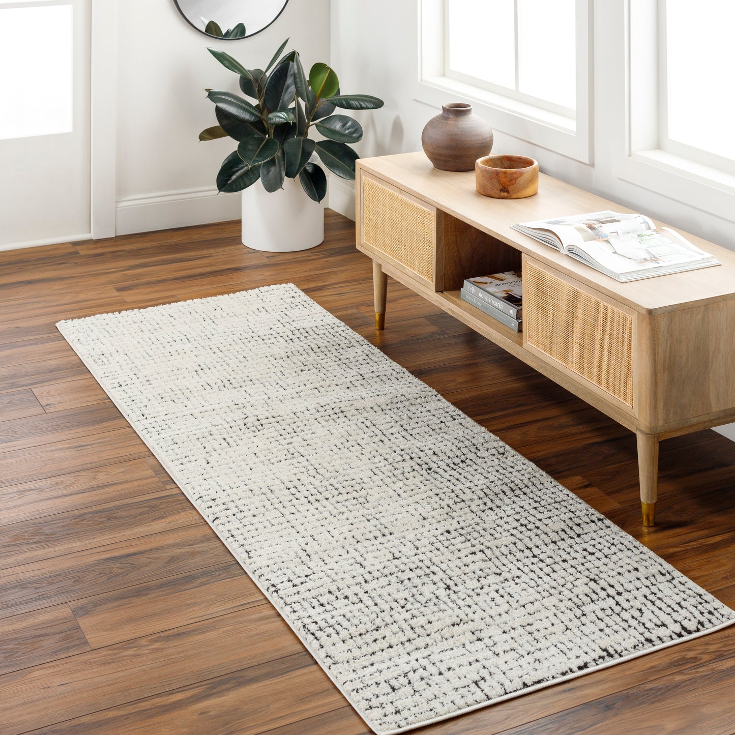 Adler Rug in Grid (Black)