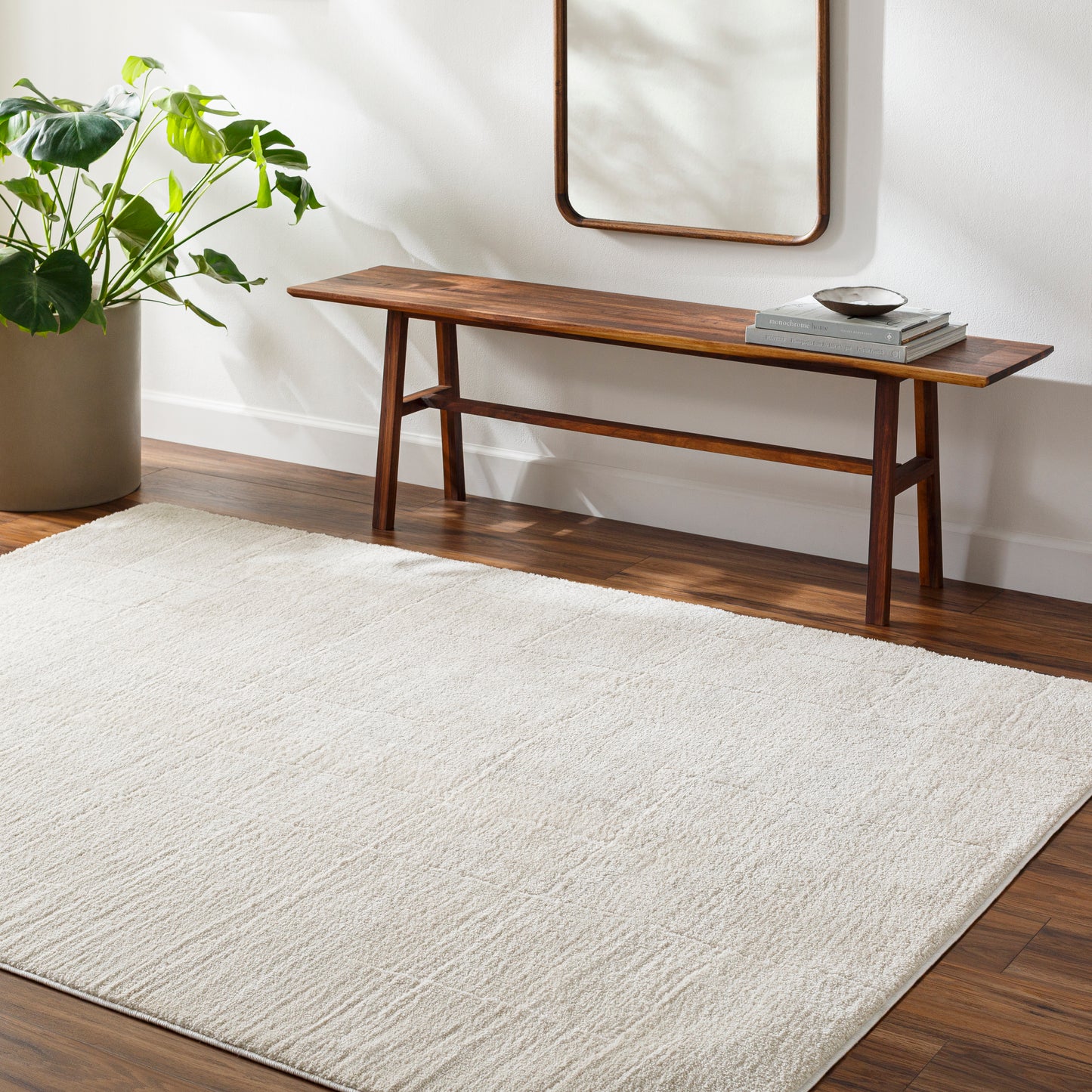 Adler Rug in Linear (Ivory)