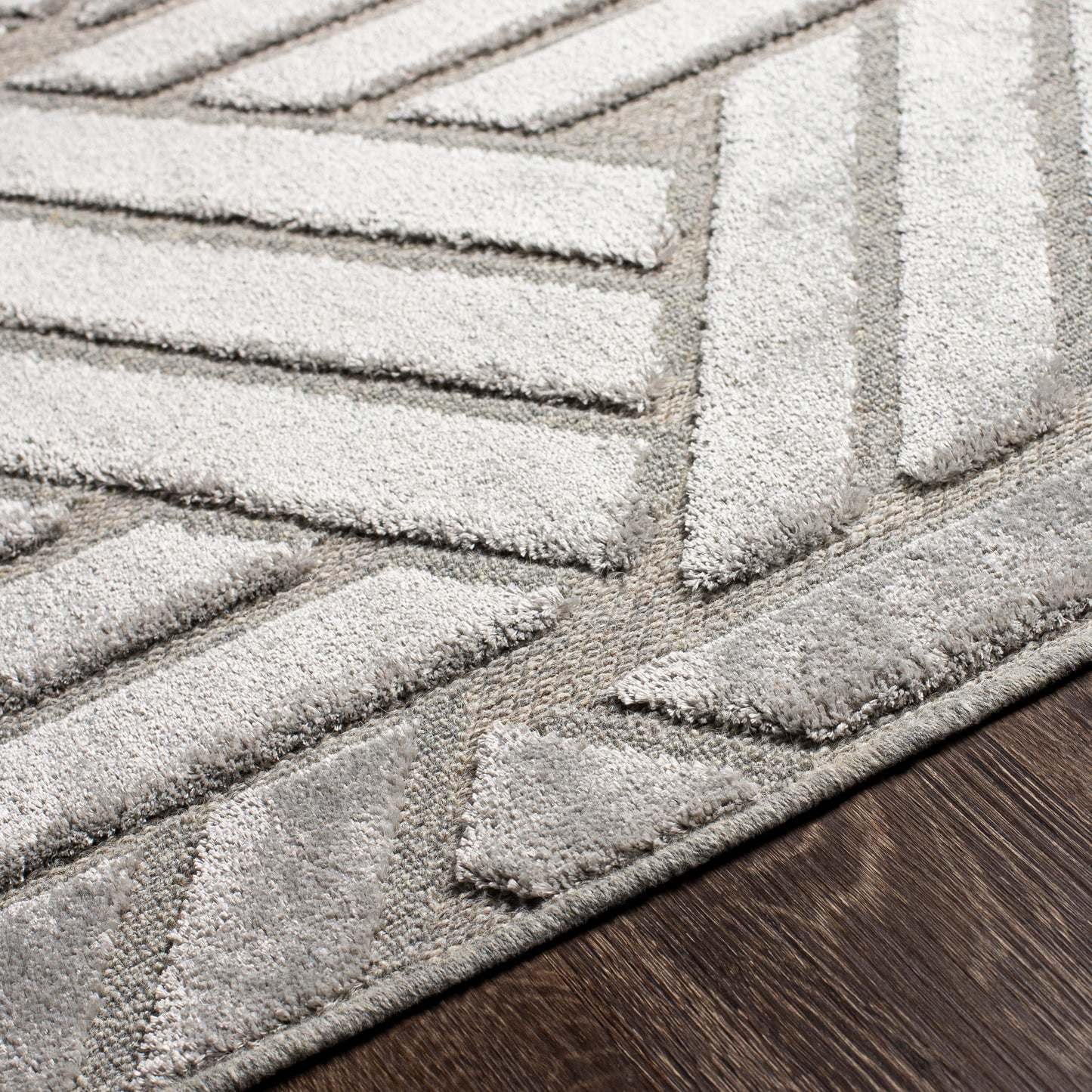 Lucent Rug in Thatch