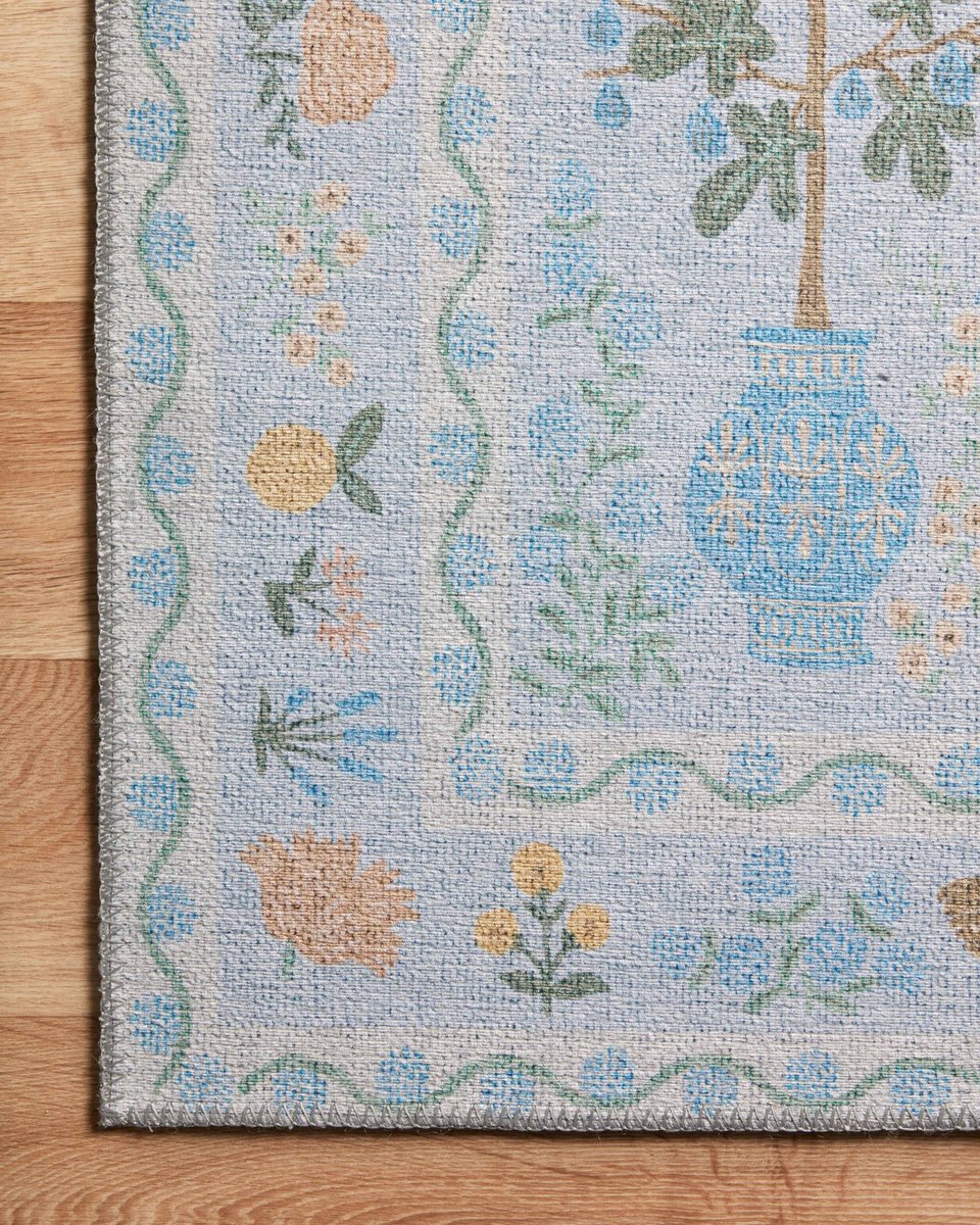 Folklore Rug in Camont Light Blue