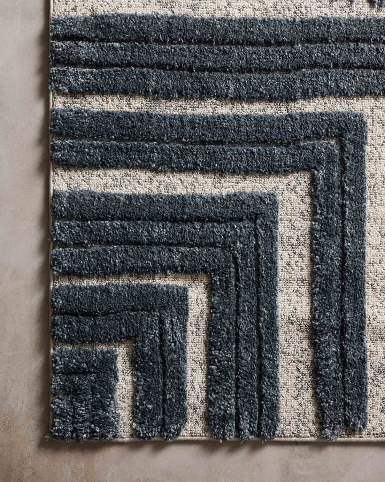 Aiden Rug in BlueWhite (1)